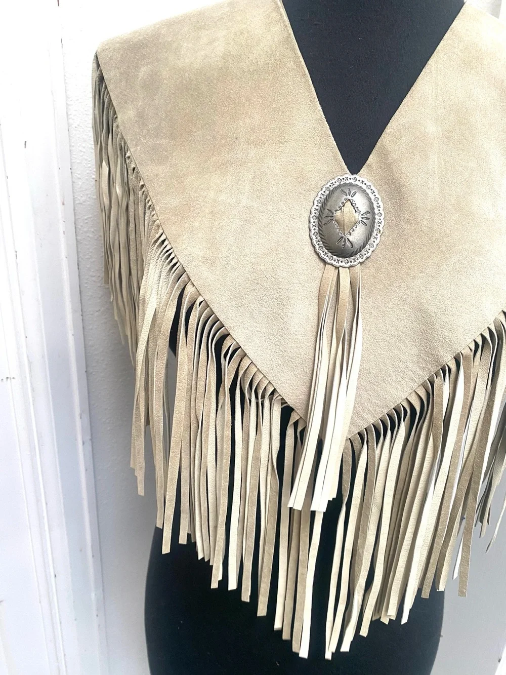 Vintage Santa Fe Collar by Carlene Southwestern Leather Fringe Capelet Concho